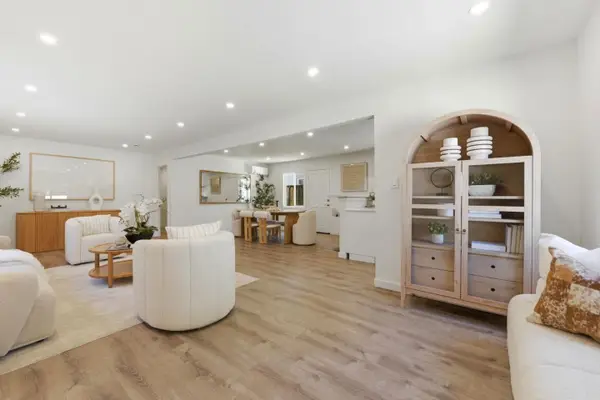 150 Middlefield Road, Palo Alto, CA 94301
