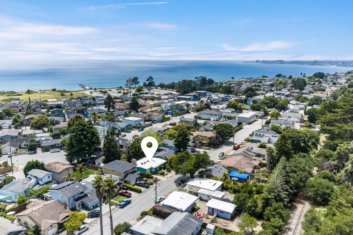 243 North Avenue, Aptos, CA 95003 - #1
