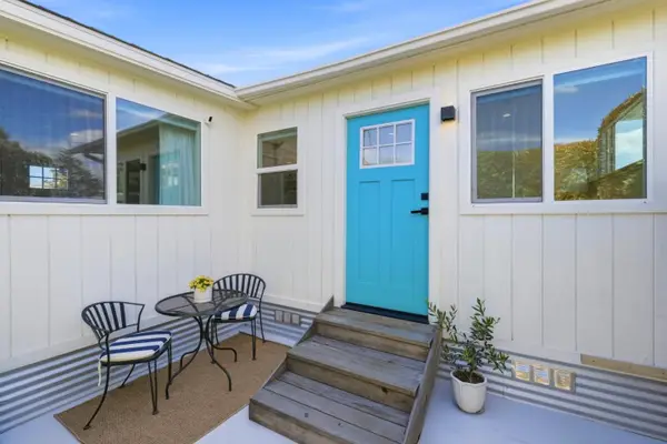 890 38th Avenue, SANTA CRUZ, CA 95062