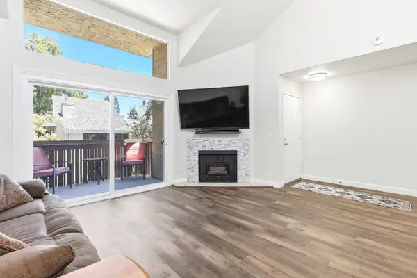 1485 De Rose Way  #218, San Jose, CA 95126