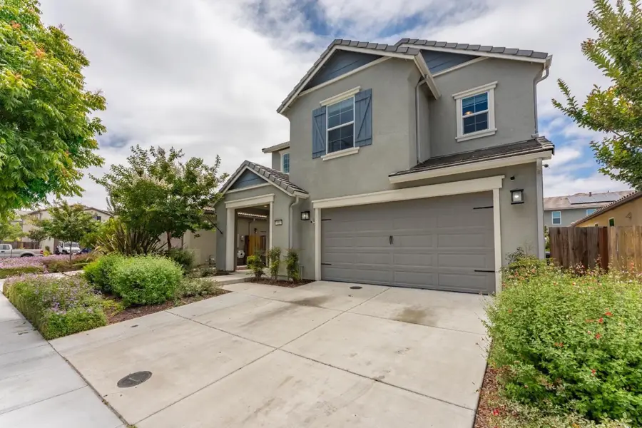 552 Cadiz Drive, Hollister, CA 95023 - #2