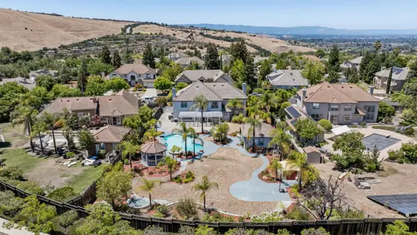 2160 Shadow Ridge Way, SAN JOSE, CA 95138