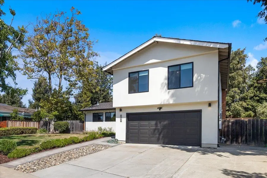 1768 Laurentian Way, Sunnyvale, CA 94087 - #3