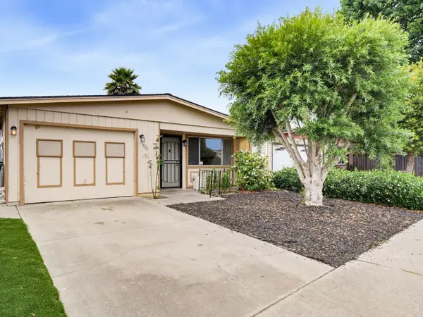 525 El Rio Street, WATSONVILLE, CA 95076