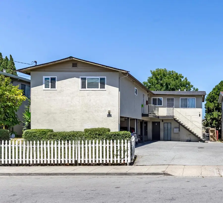 557 Hampshire Avenue, Redwood City, CA 94063 - #2