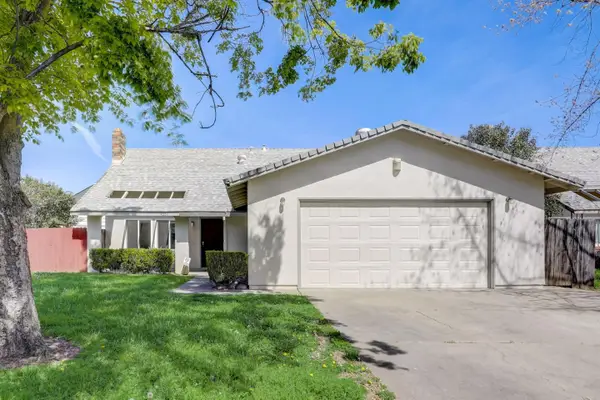 9021 Posada Way, SACRAMENTO, CA 95826