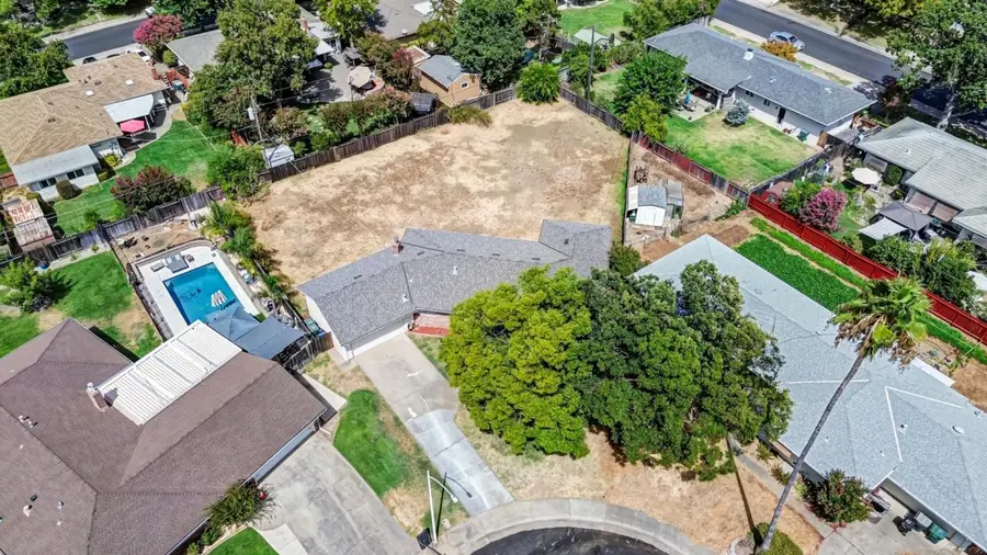 2724 Doris Court, Carmichael, CA 95608 - #2