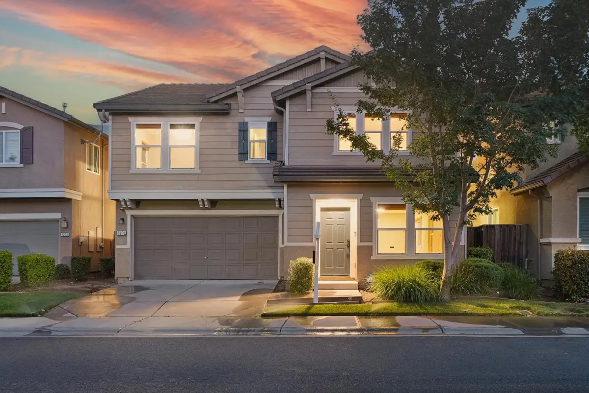 5272 Glimmer Way, Sacramento, CA 95835 - #1