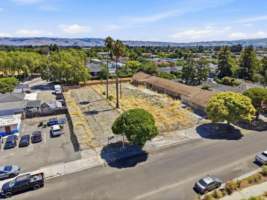 6940 Rich Avenue, Newark, CA 94560 - #2