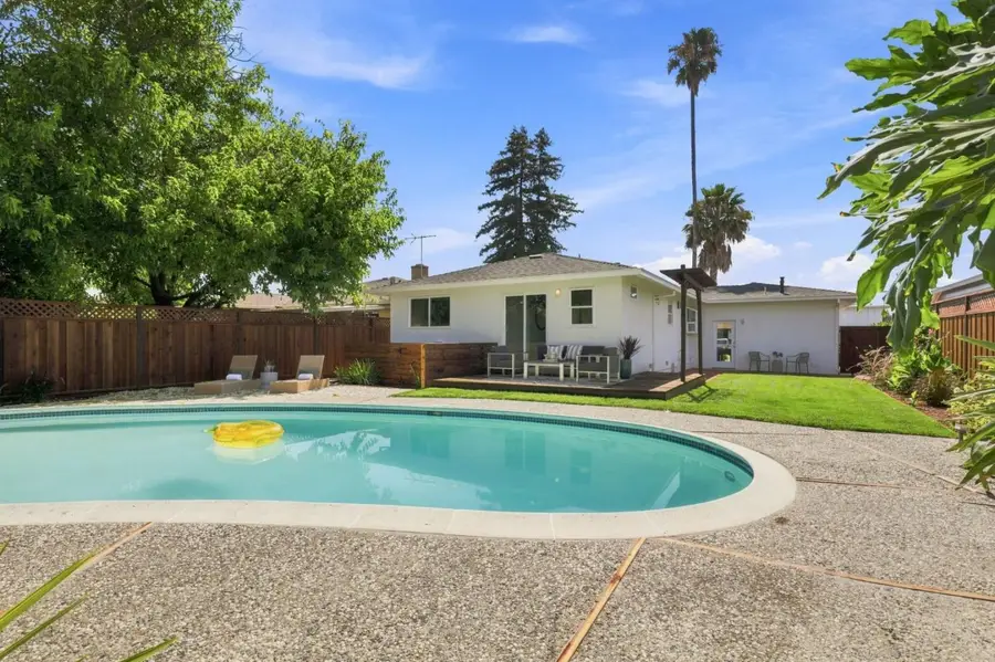 2930 Jefferson Avenue, Redwood City, CA 94062 - #3