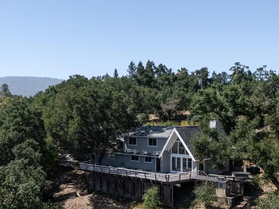 13100 Byrd Lane, Los Altos Hills, CA 94022 - #2