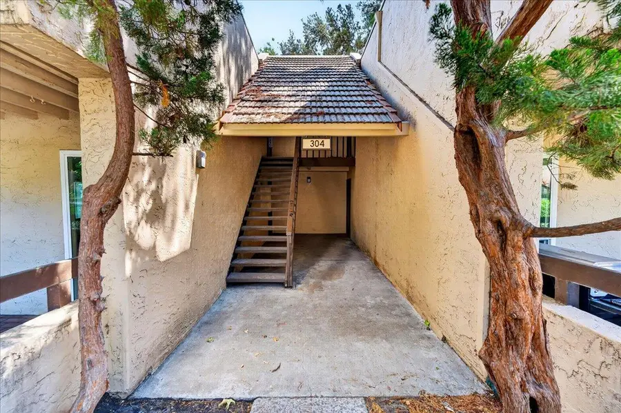 304 Tradewinds Drive  #1, San Jose, CA 95123 - #2