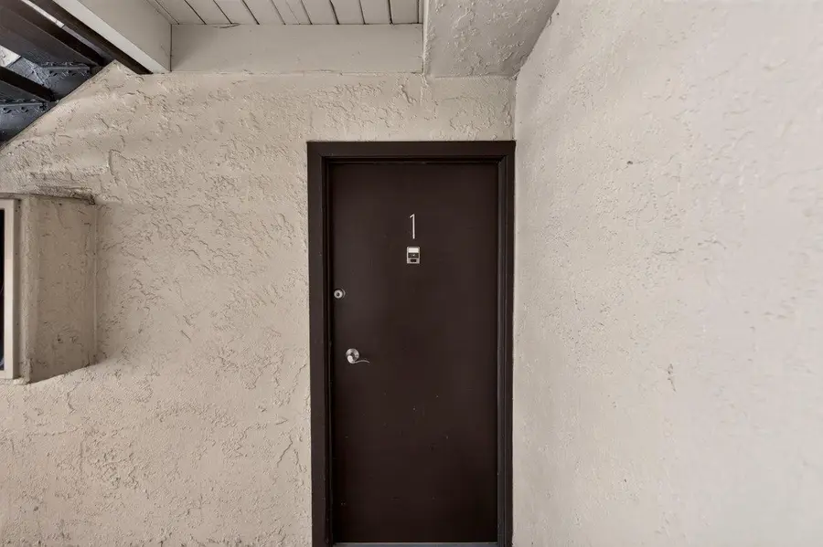 304 Tradewinds Drive  #1, San Jose, CA 95123 - #3