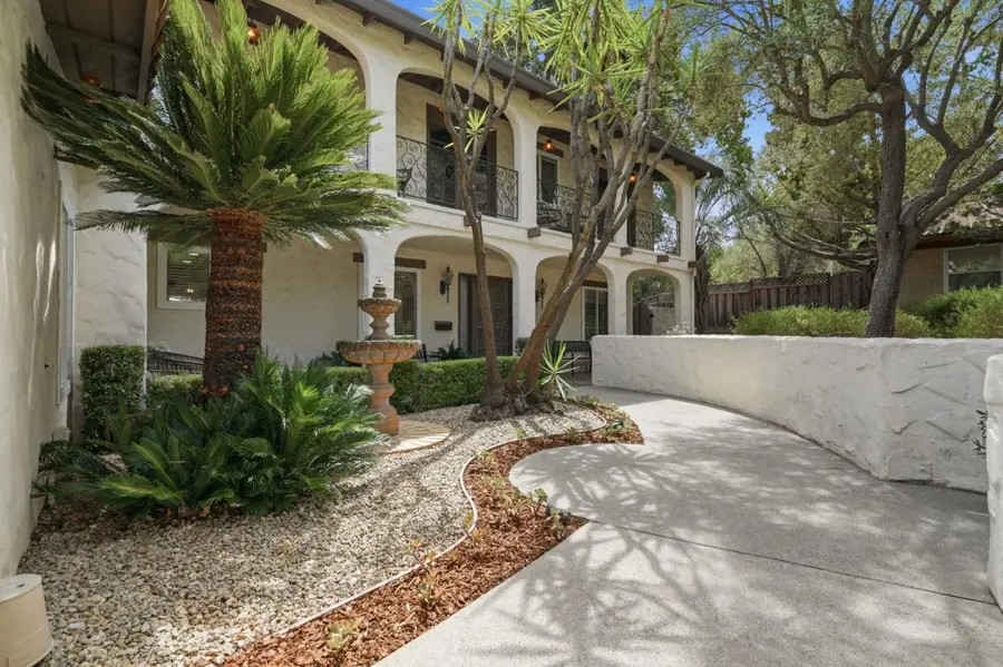 152 Via De Tesoros, Los Gatos, CA 95032 - #2