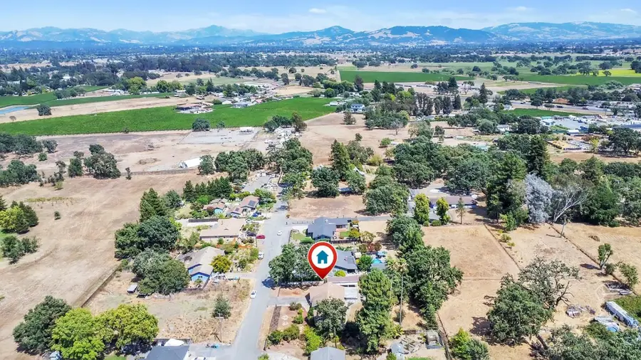 533 Hart Lane, Sebastopol, CA 95472 - #2