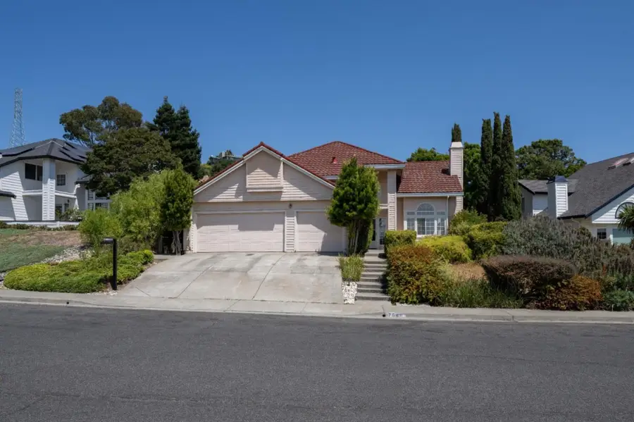 758 Regatta Drive, Vallejo, CA 94591 - #2
