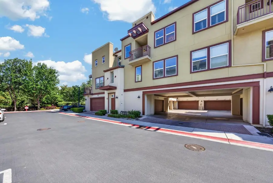 806 Font Terrace, San Jose, CA 95126 - #3