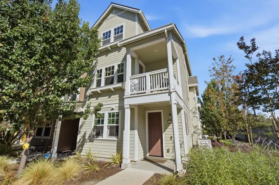 350 Circuit Way, Mountain View, CA 94043 - #2