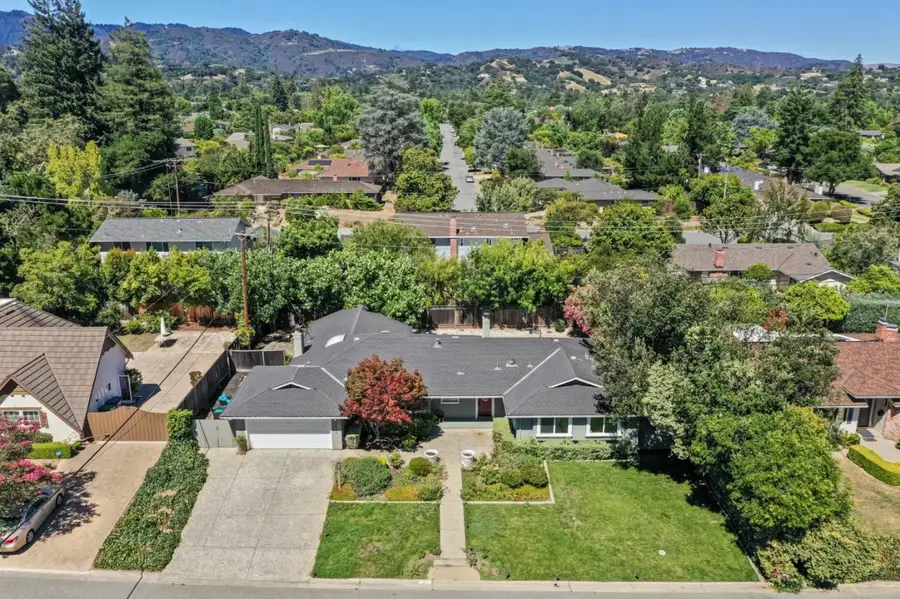 20005 Scotland Drive, Saratoga, CA 95070 - #2