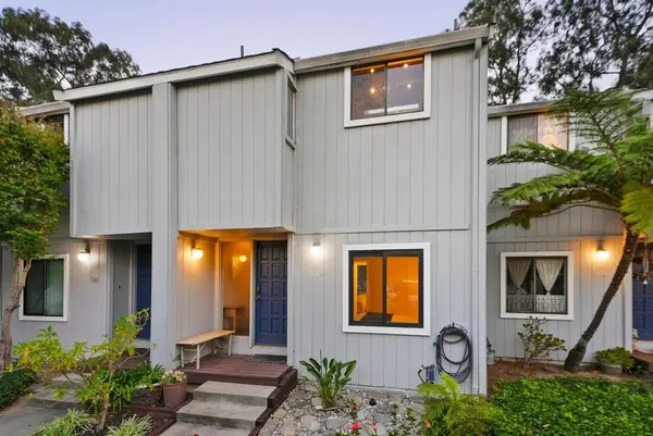 21147 Cliff Drive, Santa Cruz, CA 95062