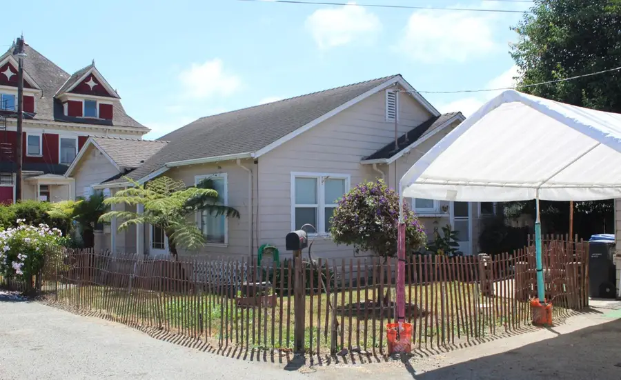 36 Tharp Avenue, Watsonville, CA 95076 - #3