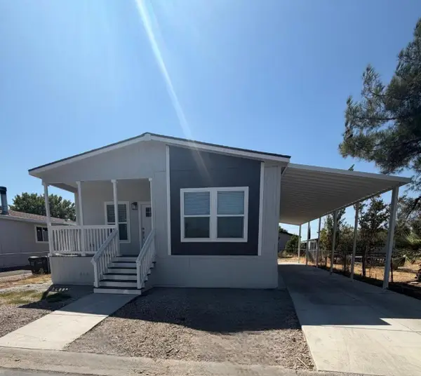 132 Village Circle, SACRAMENTO, CA 95838