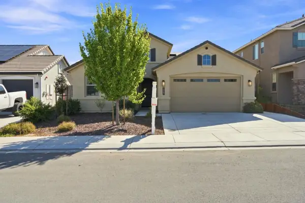 1261 Azalea Drive, HOLLISTER, CA 95023