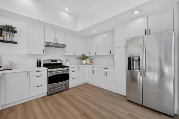 3281 Berryessa Street  #3, Palo Alto, CA 94303