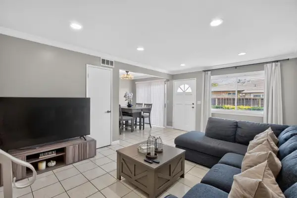 378 San Miguel Court  #2, MILPITAS, CA 95035