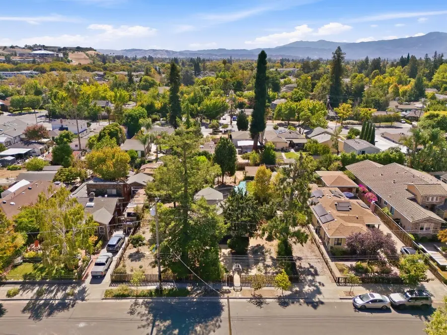 916 Franquette Avenue, San Jose, CA 95125 - #2