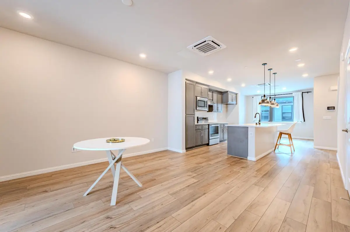 290 Waters Park Circle, San Mateo, CA 94403 - #1