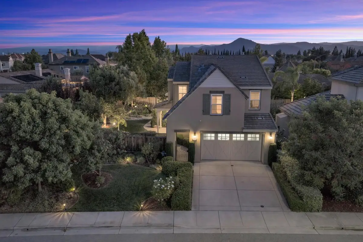 1725 Espana Way, Morgan Hill, CA 95037 - #1
