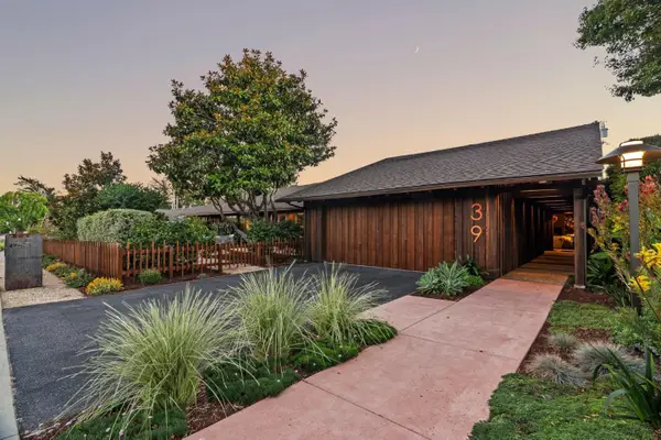 39 Ortalon Avenue, SANTA CRUZ, CA 95060