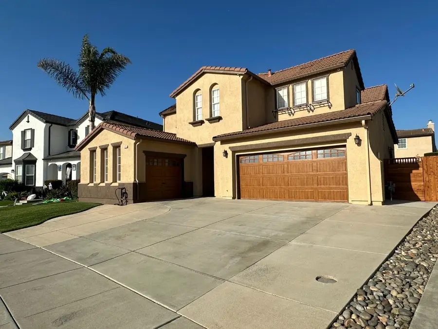 1221 Modena Street, Salinas, CA 93905 - #3