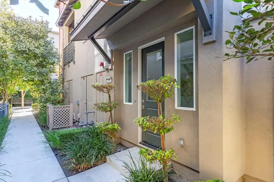584 San Posadas Terrace  #100, Sunnyvale, CA 94085 - #3