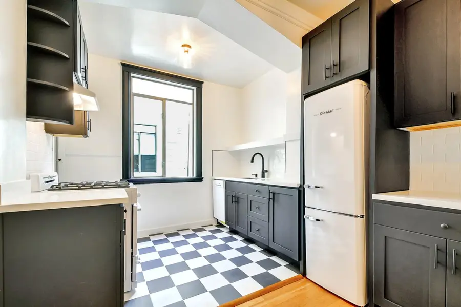 3554 Pierce Street, San Francisco, CA 94123 - #3