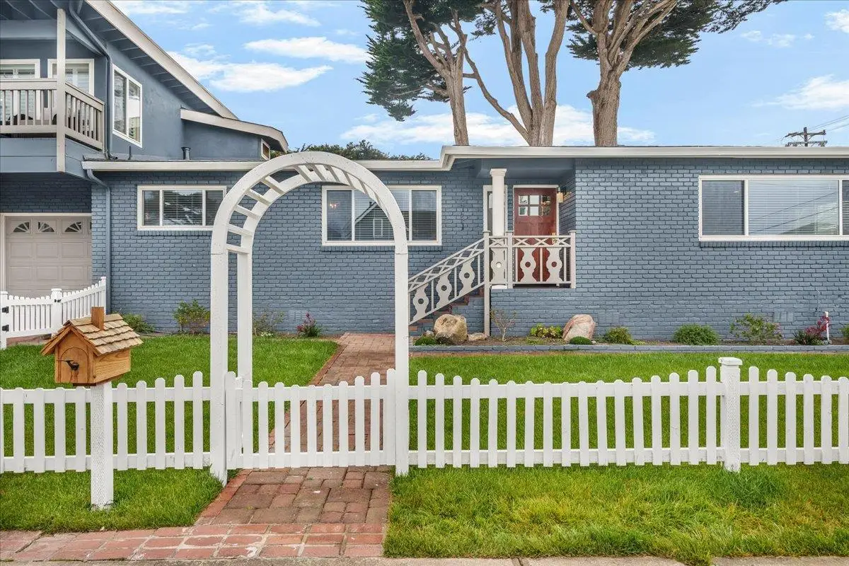 1141 Shell Avenue, Pacific Grove, CA 93950 - #1