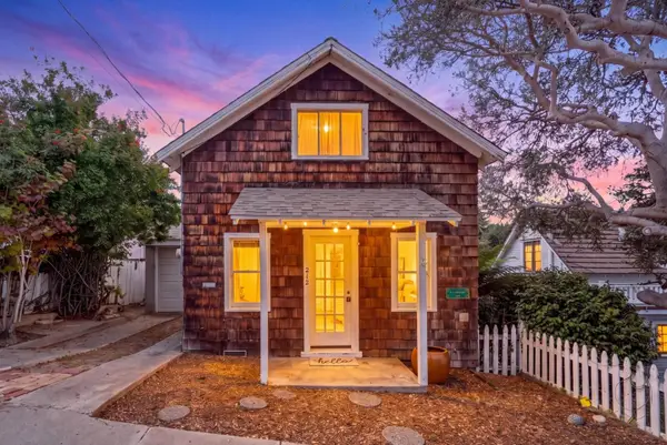 212 11th Street, PACIFIC GROVE, CA 93950