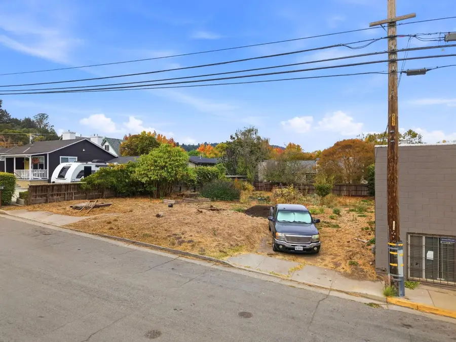 212 Mora Street, Santa Cruz, CA 95060 - #2