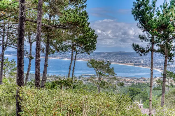 70 Forest Ridge Road  #1, MONTEREY, CA 93940