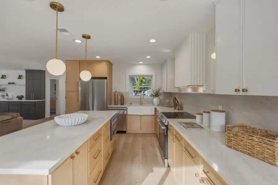 898 Hummingbird Drive, San Jose, CA 95125 - #3