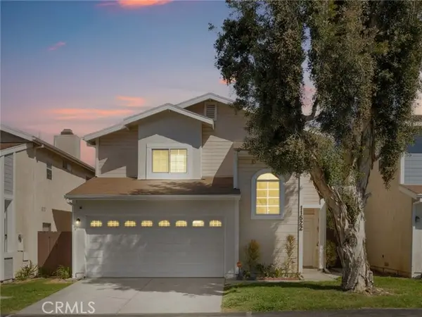 11522 Honeyglen Road  #26, Pacoima, CA 91331