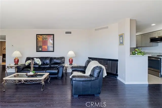 2260 North Cahuenga Boulevard  #302, Los Angeles, CA 90068 - #1