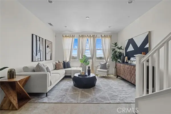 902 Botanica Lane  #C, Azusa, CA 91702
