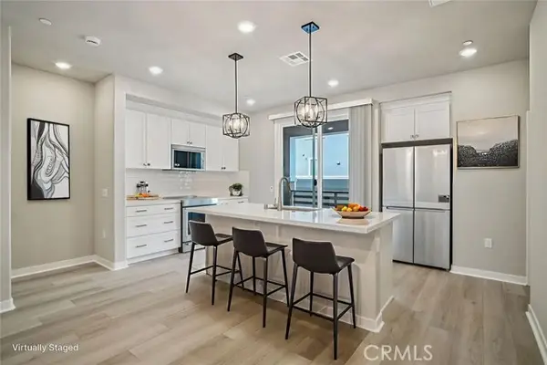 1482 Skyline Lane, San Pedro, CA 90732