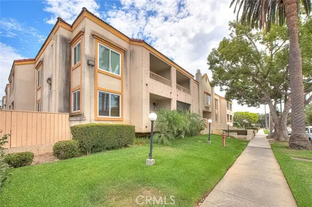 430 Holliston  #210, Pasadena, CA 91106 - #1