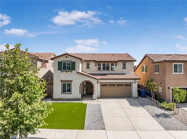 15597 Parry Peak Drive, Fontana, CA 92336