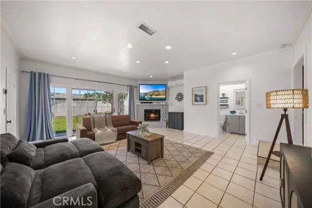 15213 Daphne Avenue, Gardena, CA 90249 - #3
