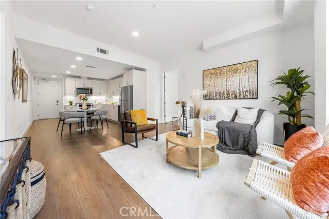 709 Walnut Street  #214, Pasadena, CA 91101 - #3