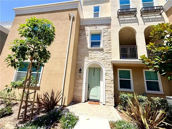715 Winchester Drive, Oxnard, CA 93036